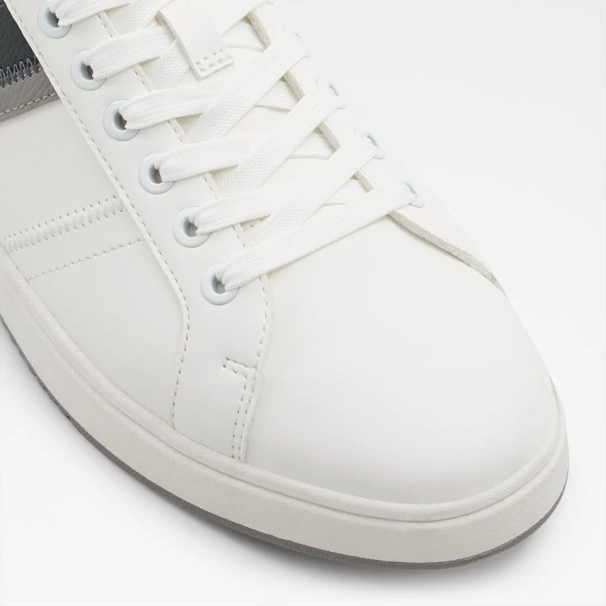 Citywalk Low-Top Sneakers