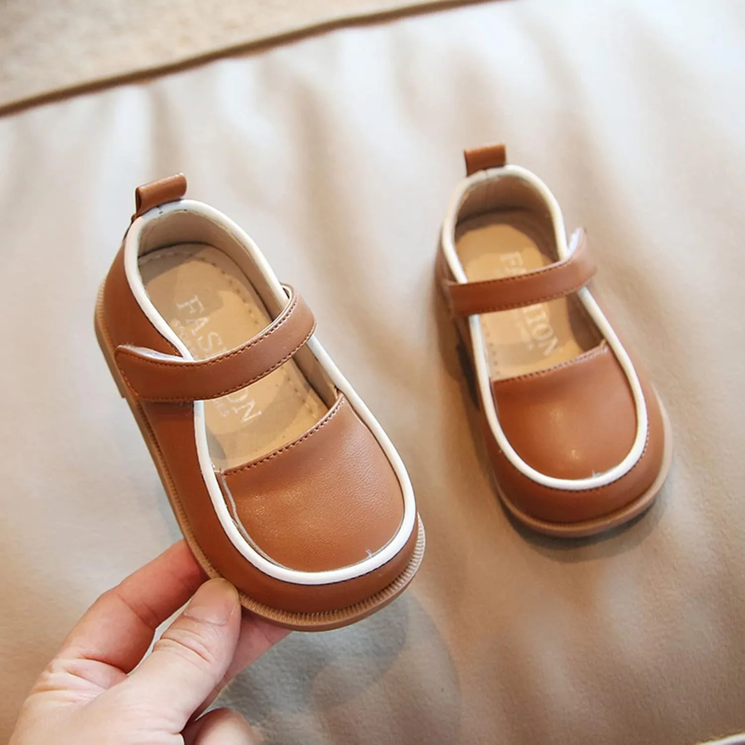 Fashion Autumn Girls Casual Shoes Flat Lightweight Solid Color Hook Loop Dress Shoes Simple Boot 10