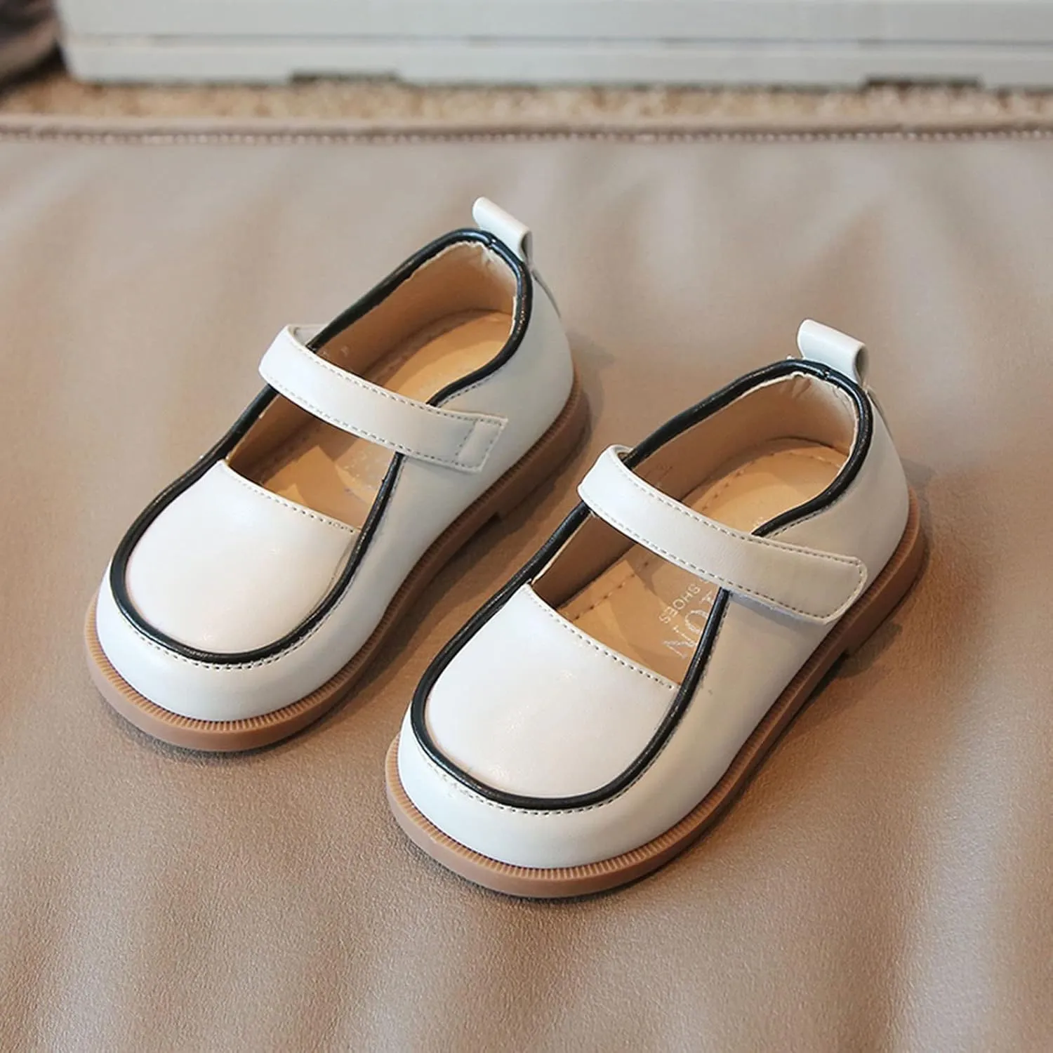 Fashion Autumn Girls Casual Shoes Flat Lightweight Solid Color Hook Loop Dress Shoes Simple Boot 10
