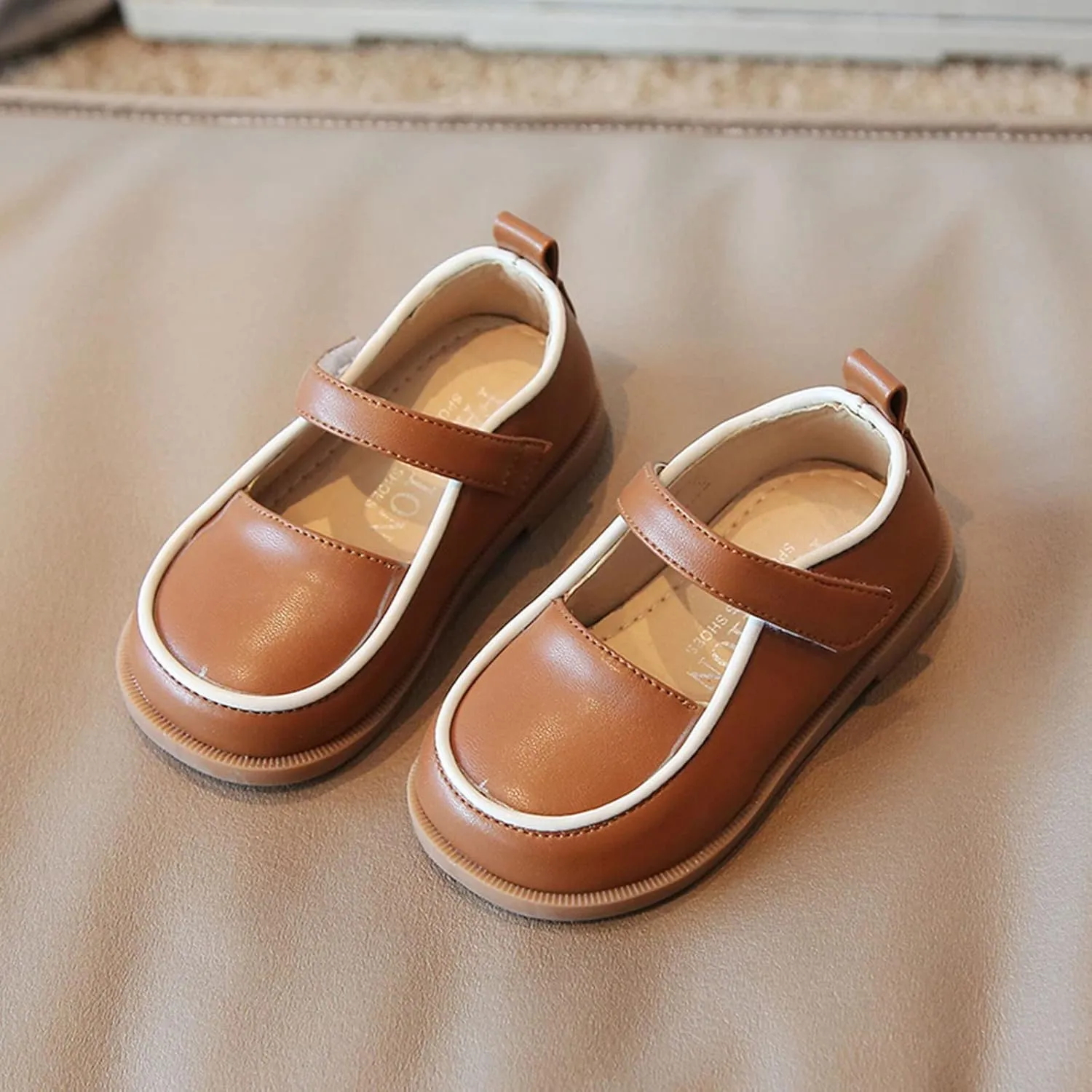 Fashion Autumn Girls Casual Shoes Flat Lightweight Solid Color Hook Loop Dress Shoes Simple Boot 10