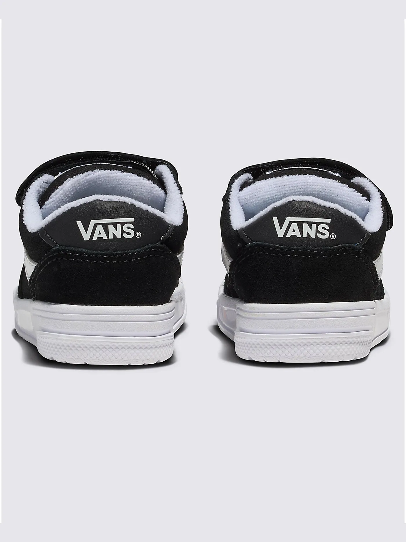 Hylane V Black/White Shoes (Little Kids)