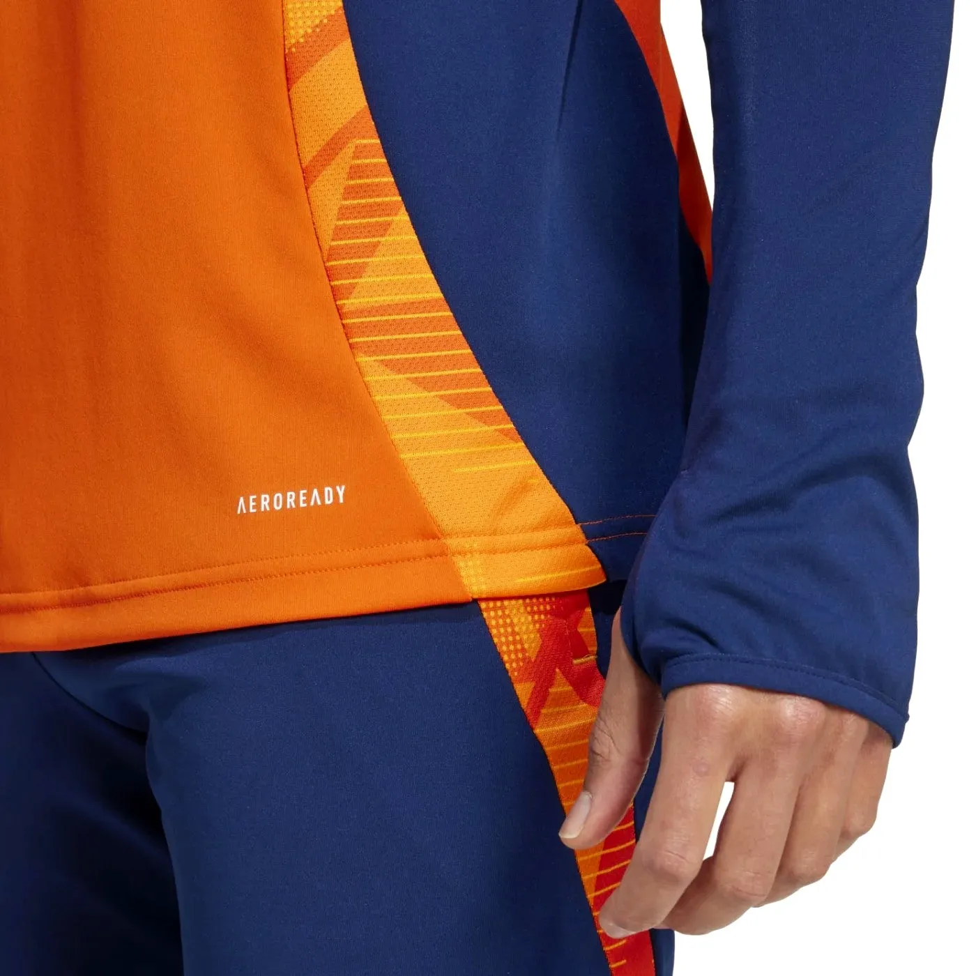 Juventus training technical soccer tracksuit 2024/25 - Adidas