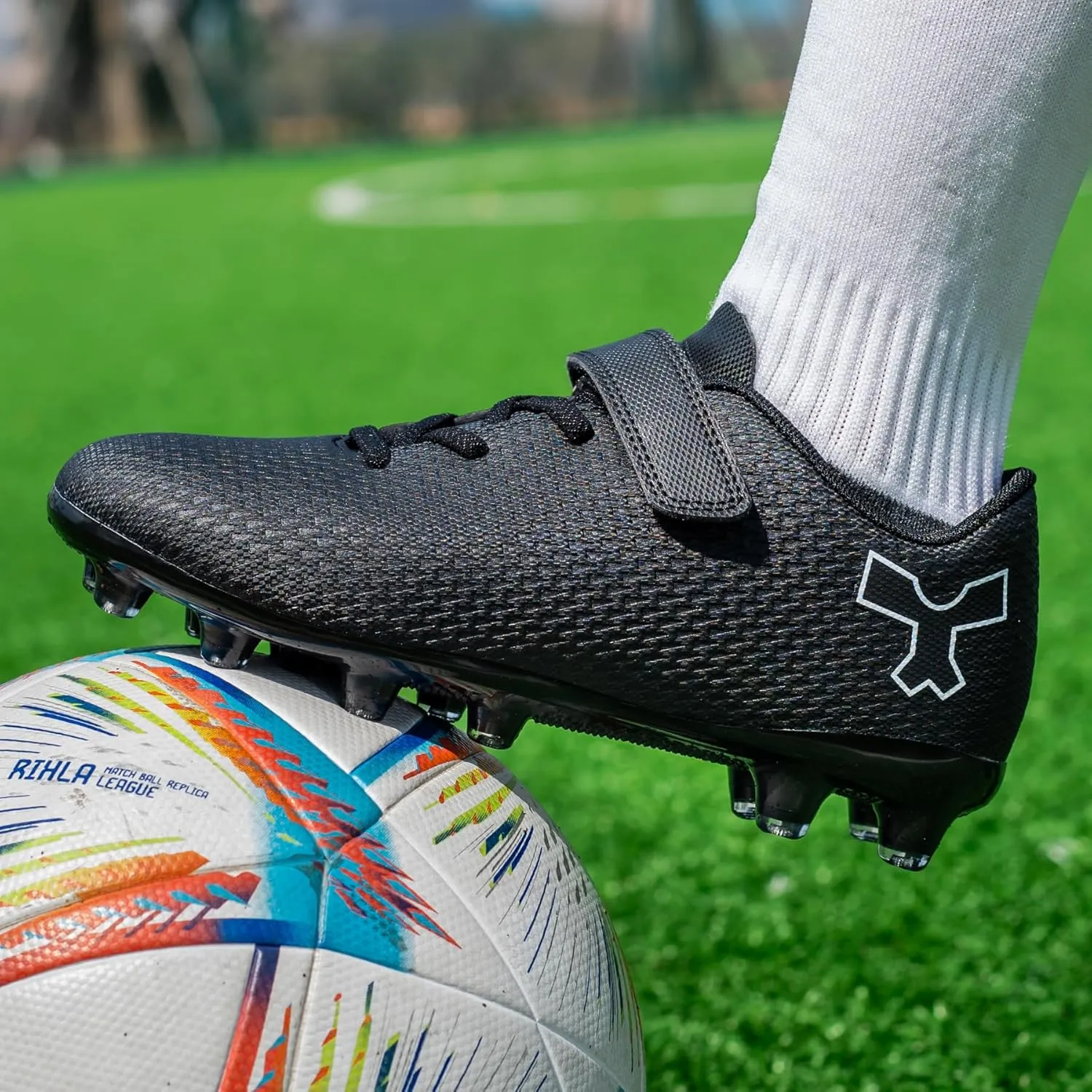 Kids Soccer Shoes Professional Soccer Cleats Girls Soccer Cleats Shoes for Boys Training Firm Ground
