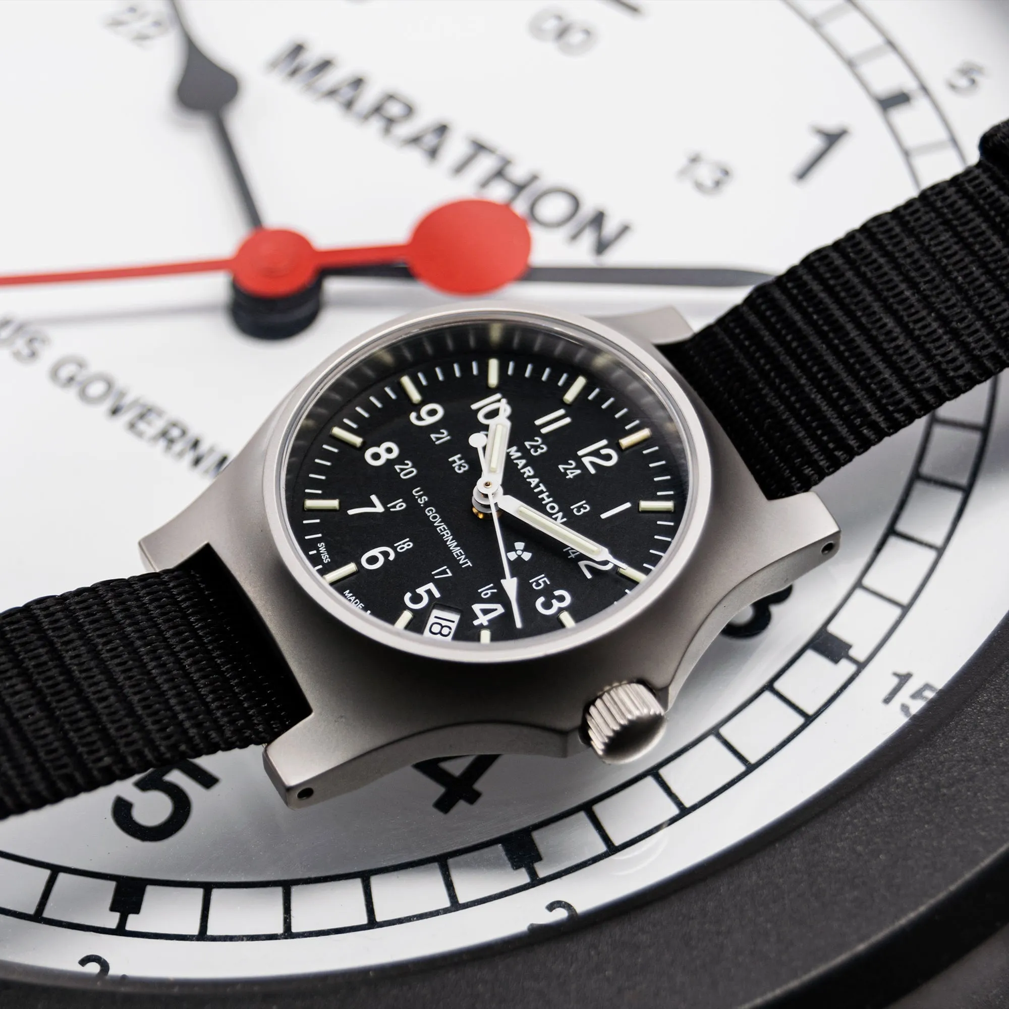 Marathon - Officer's Quartz with Date 36mm