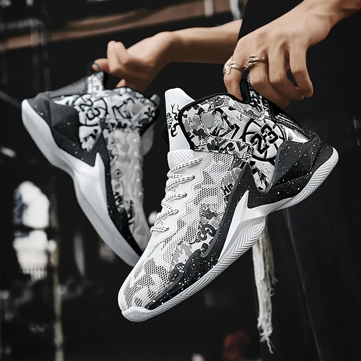 Men's Basketball Shoes No-Slip Breathable Outdoor Shoes Women's Fashion Graffiti Training Shoes