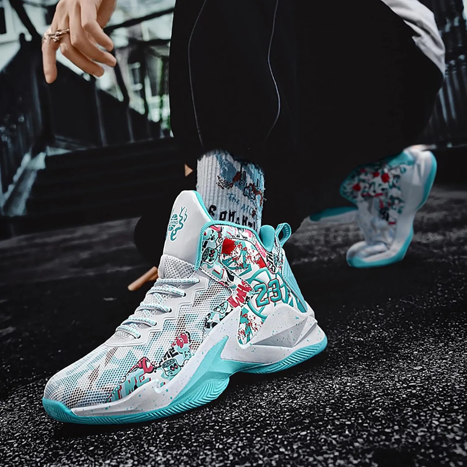 Men's Basketball Shoes No-Slip Breathable Outdoor Shoes Women's Fashion Graffiti Training Shoes