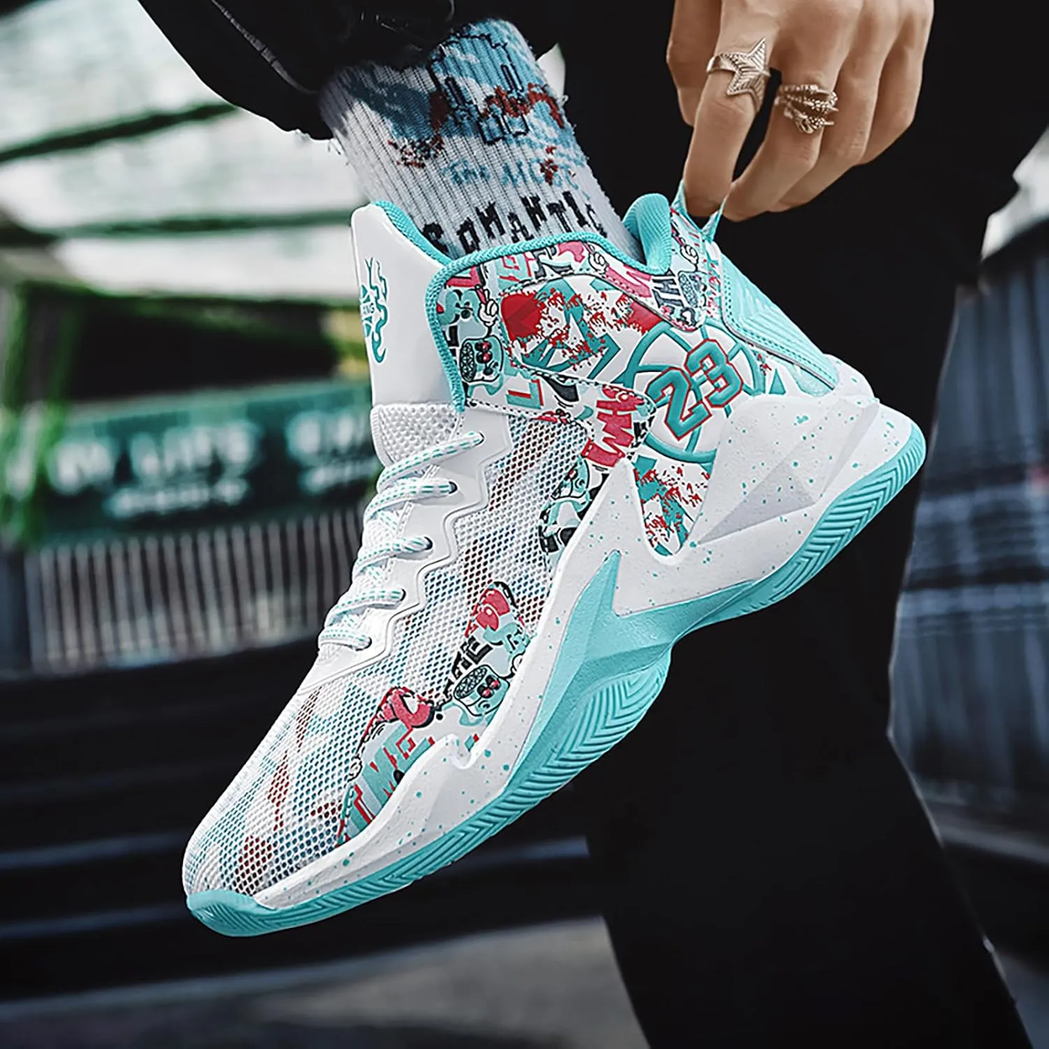 Men's Basketball Shoes No-Slip Breathable Outdoor Shoes Women's Fashion Graffiti Training Shoes