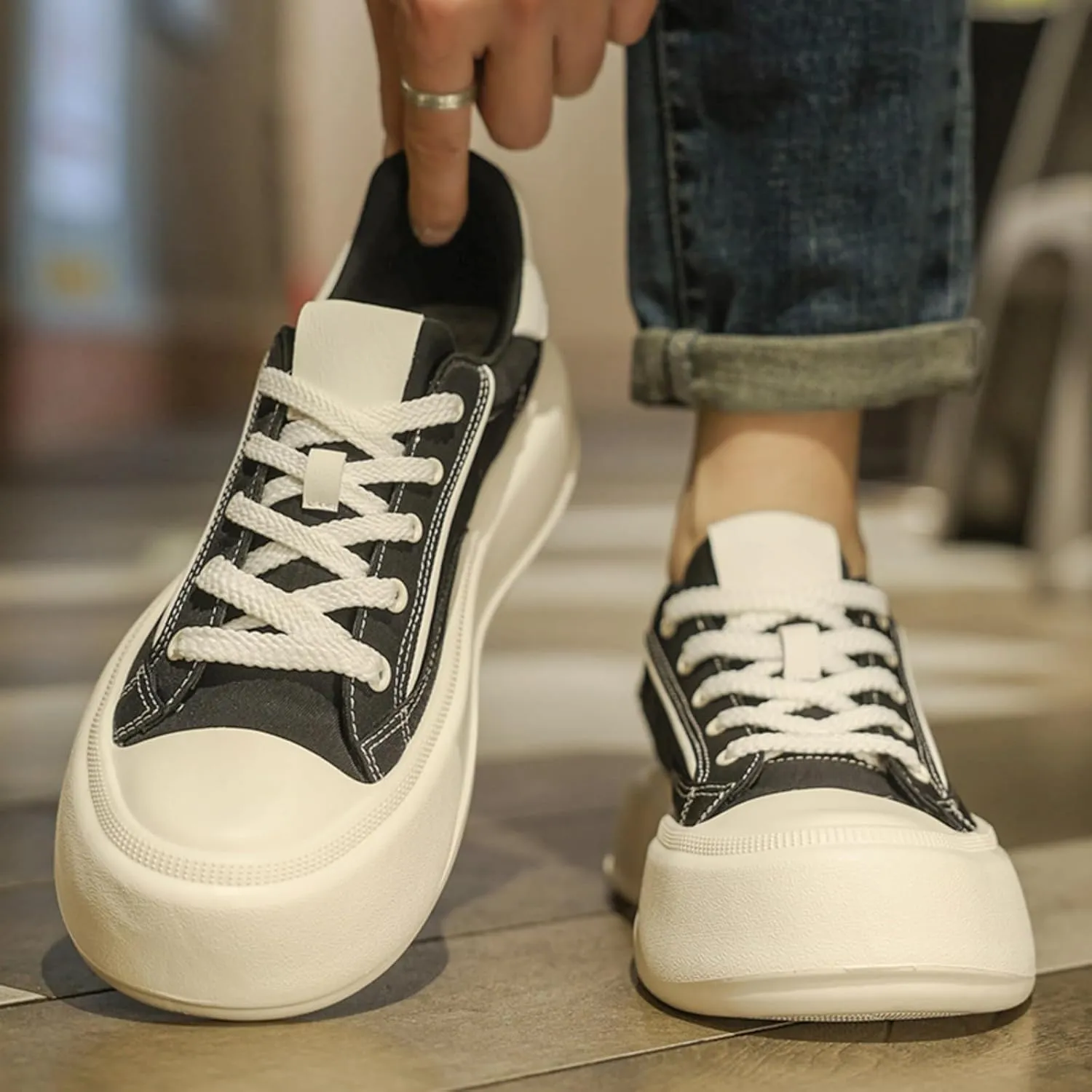 Men's Fashion Low Top Leather Platform Lace-Up Sneakers Retro Non Slip Workout Sport Skate Shoes for Tennis Walking Driving