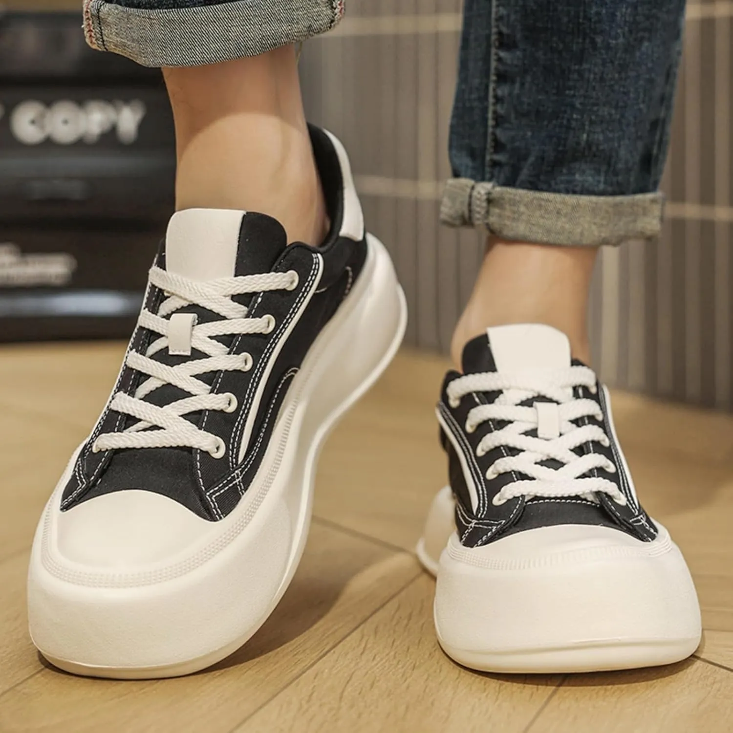 Men's Fashion Low Top Leather Platform Lace-Up Sneakers Retro Non Slip Workout Sport Skate Shoes for Tennis Walking Driving