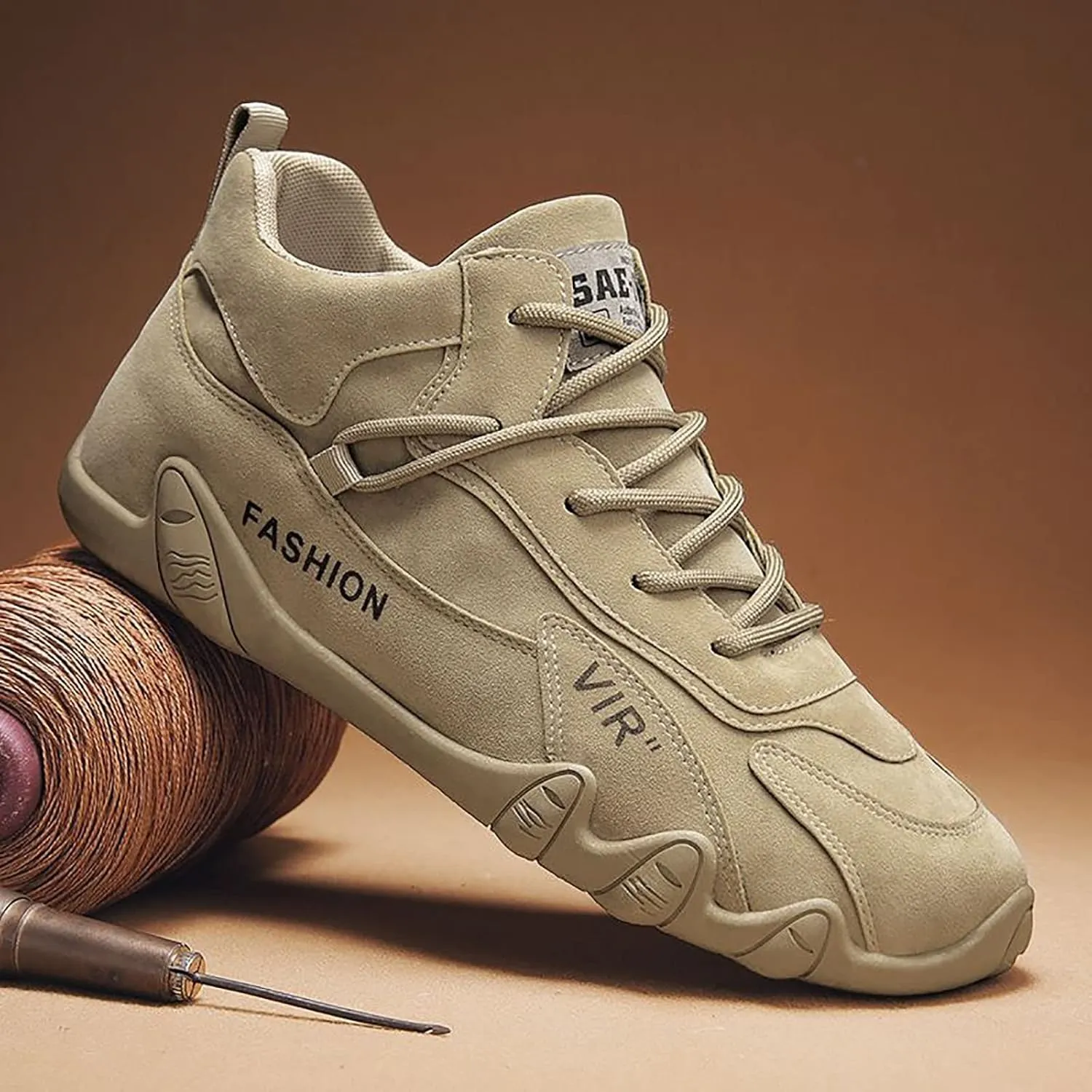 Men's Fashion Sneakers Mens Dress Sneakers Men's Comfortable Walking Shoes Tennis Comfortable Badminton Shoes
