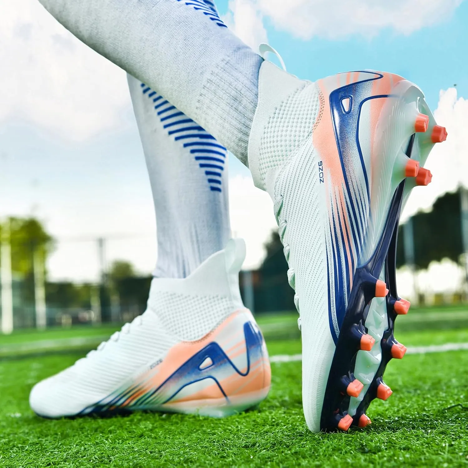 Men's High Top Soccer Shoes AG Long Spikes Men's and Women's High-Top Students Game Sports Training Soccer Cleats Shoes