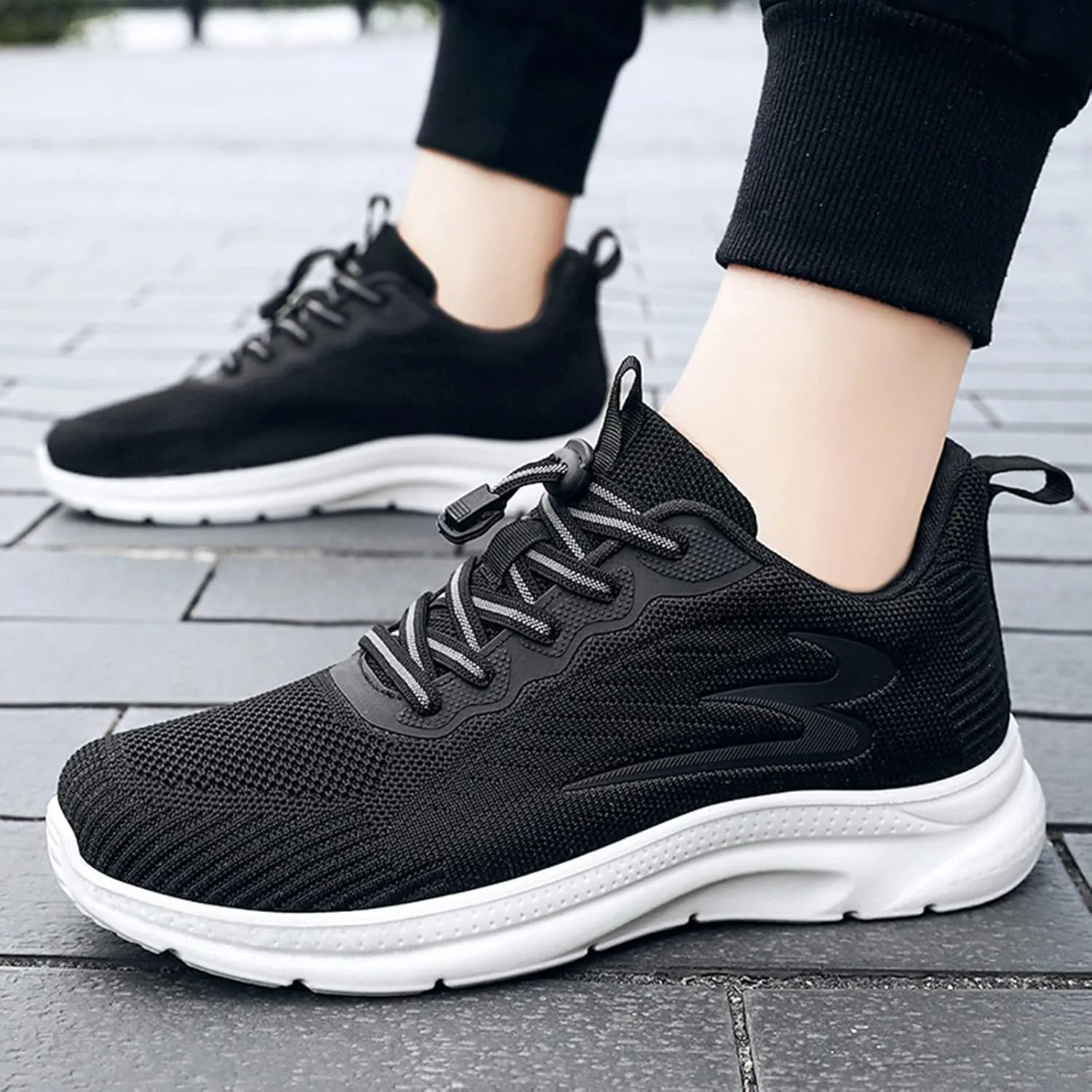 Mens Lightweight Minimalist Shoes Lightweight Sport Gym Jogging Walking Sneaker Men's Breathable Barefoot Shoes