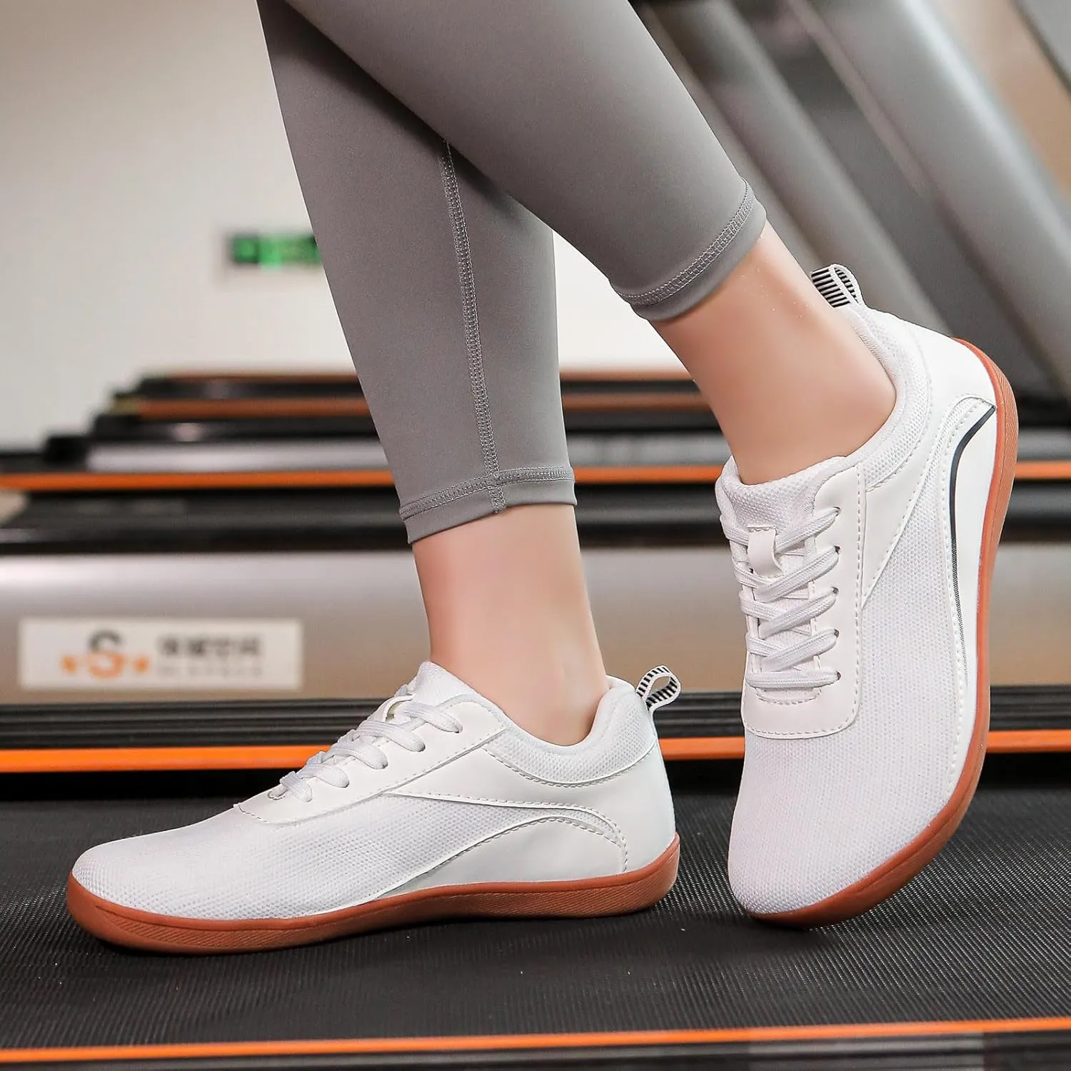 Mens Slip on Sneakers Fashion Shoes Men's Supportive Running Shoes Athletic Sneakers Volleyball Shoes Men