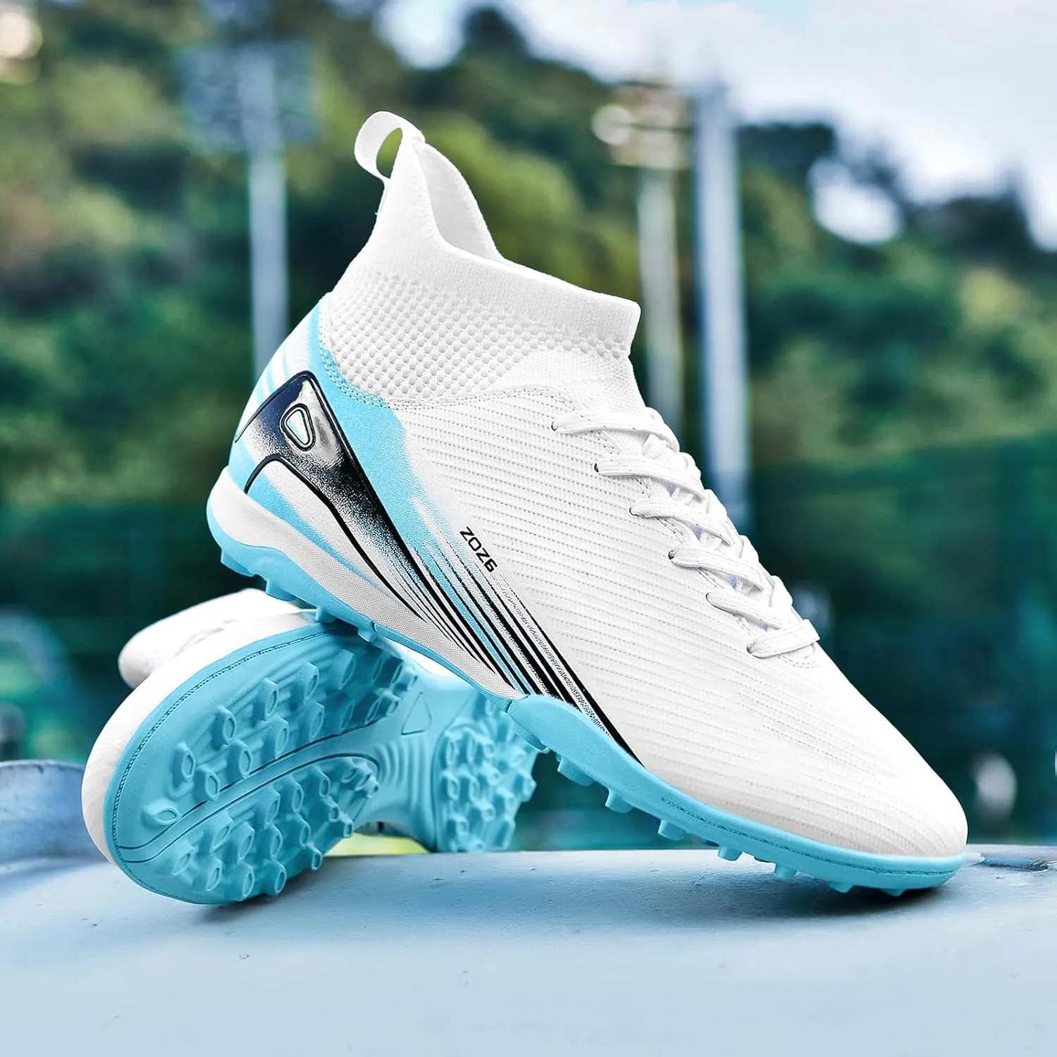 Men's Soccer Shoes Cleats Professional High-Top Athletic Turf Football Shoes Outdoor/Indoor Professional Futsal Football Training Sneakers