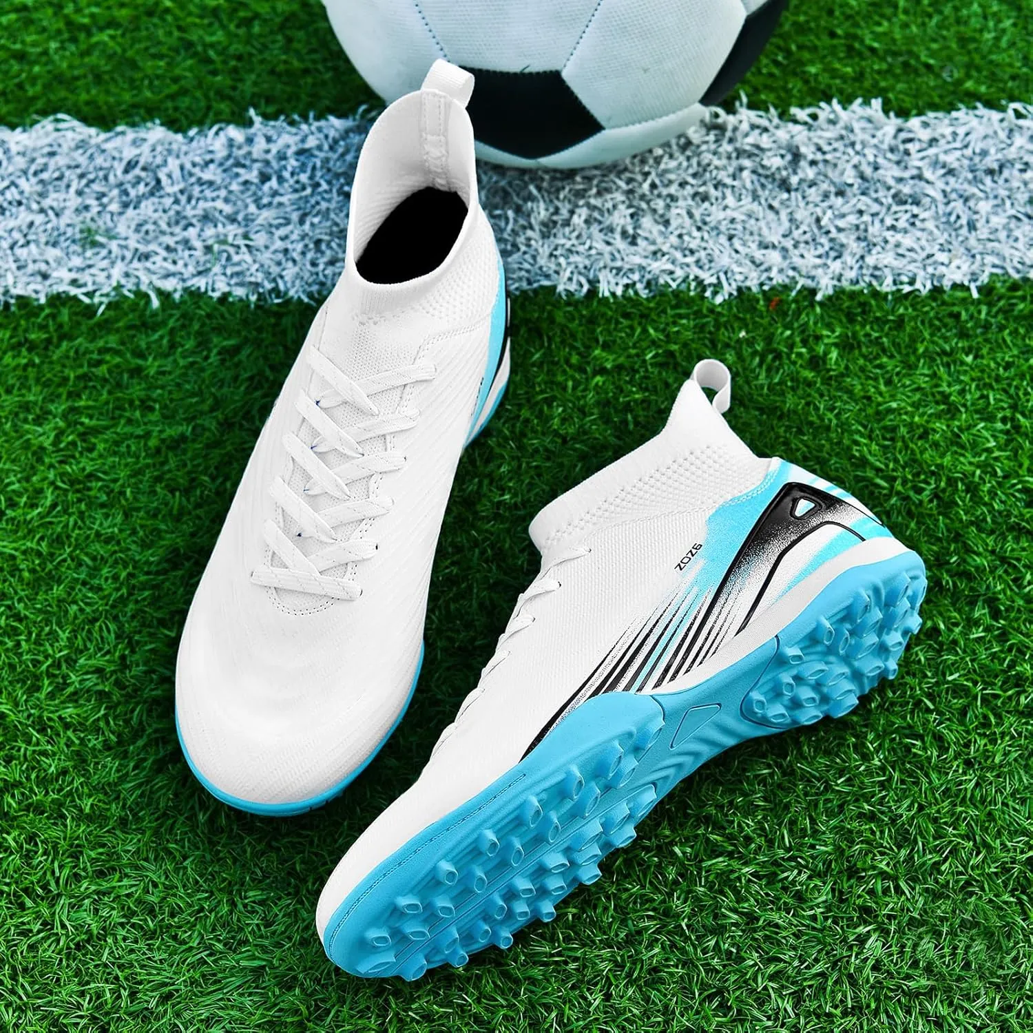 Men's Soccer Shoes Cleats Professional High-Top Athletic Turf Football Shoes Outdoor/Indoor Professional Futsal Football Training Sneakers
