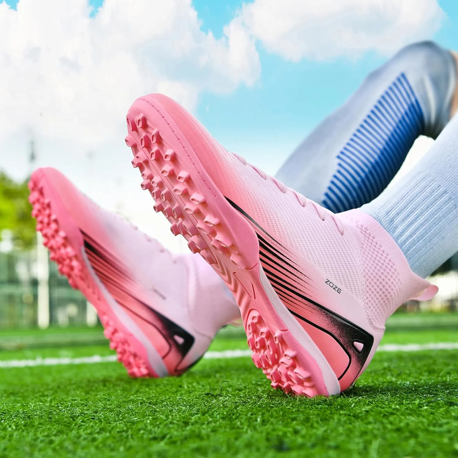 Men's Soccer Shoes Cleats Professional High-Top Athletic Turf Football Shoes Outdoor/Indoor Professional Futsal Football Training Sneakers