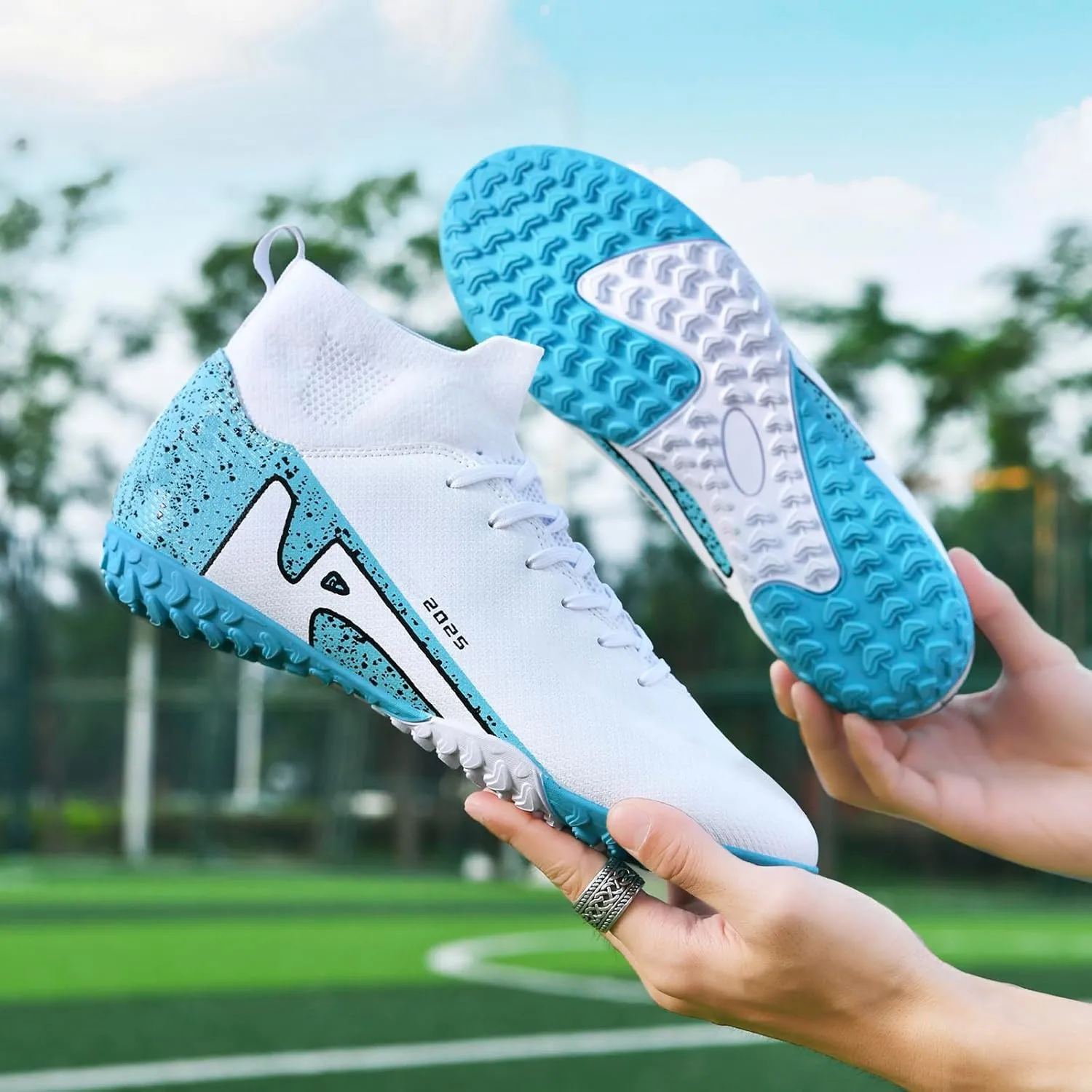 Men's Soccer Shoes High-Tops Lace-Up Non-Slip Spikes Indoor Football Futsal TF Turf Cleats