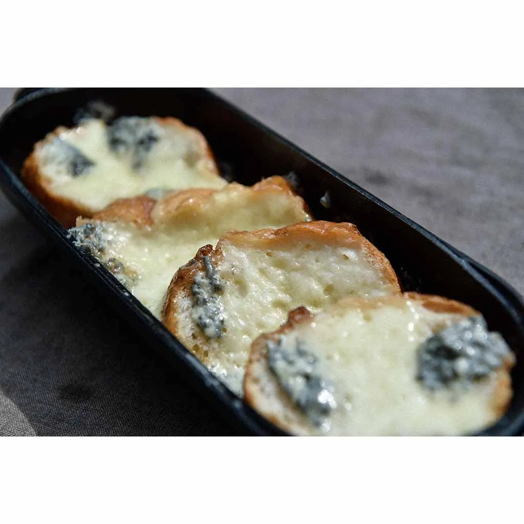Micro Capsule Cast Iron Oven