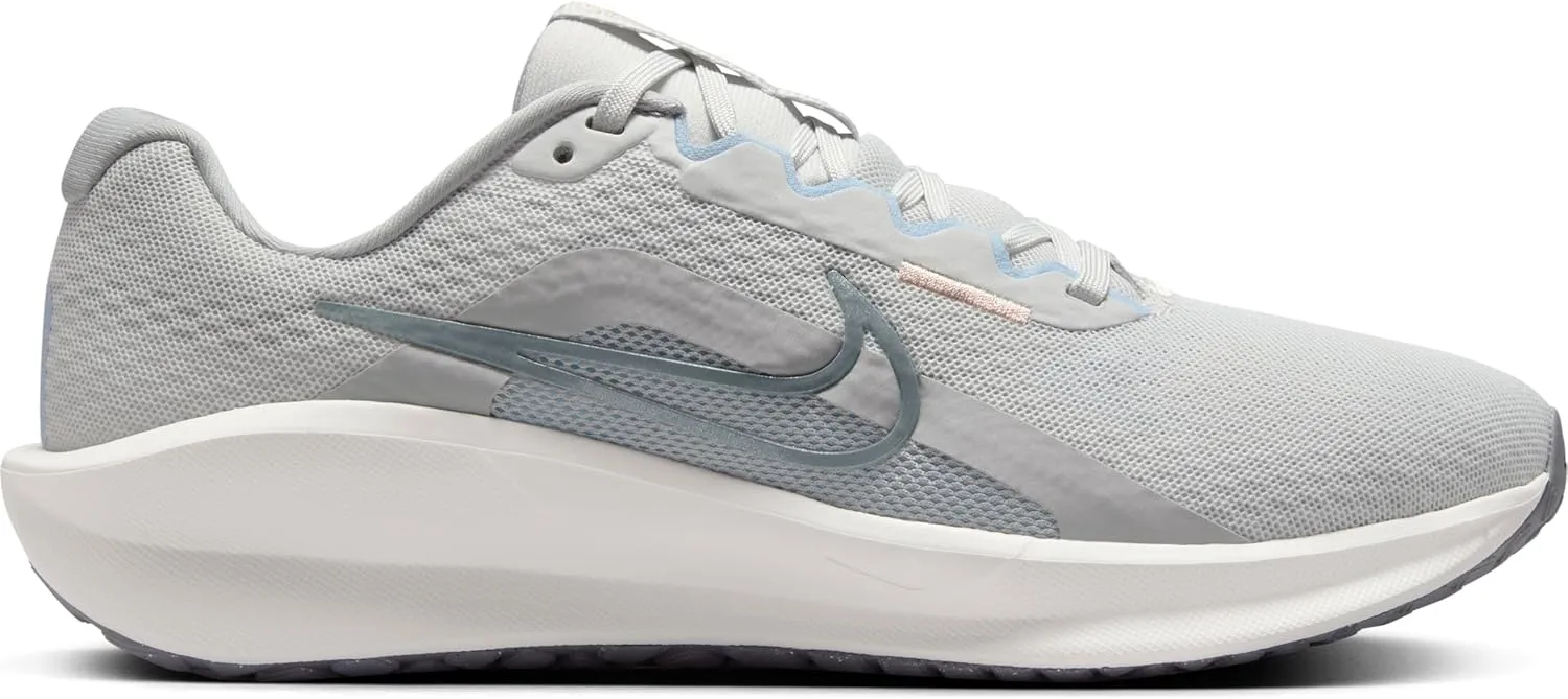 Nike Downshifter 13 Women's Road Running Shoes (FD6476-006, Photon Dust/Light Smoke Grey)