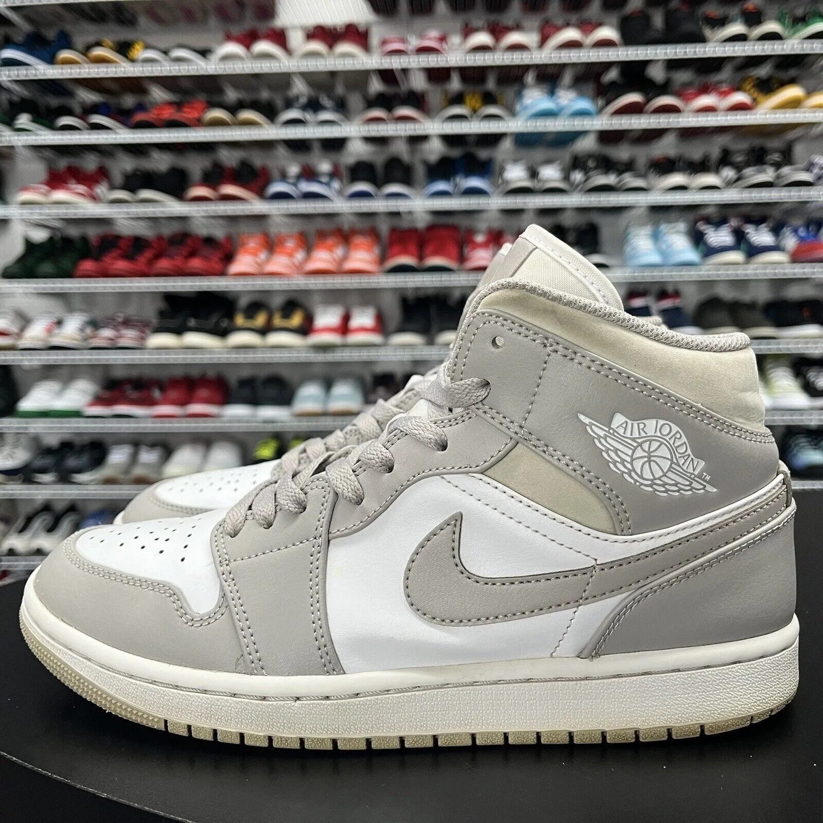 Nike Jordan 1 Mid Linen 554724-082 Men's Size 8