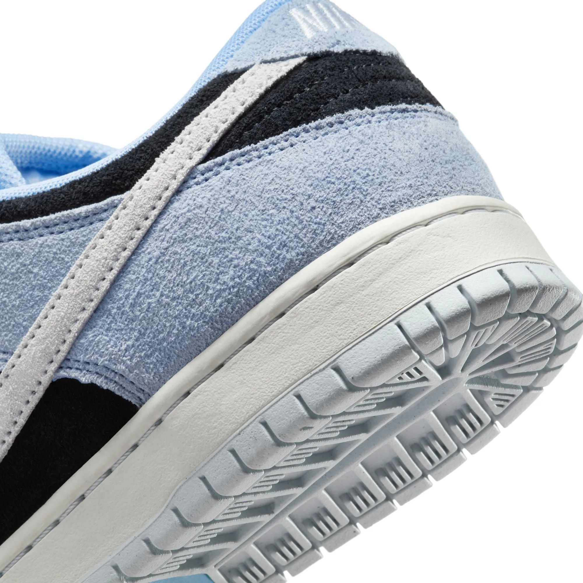Nike SB Dunk Low Pro - Aluminum/Black-Football Grey