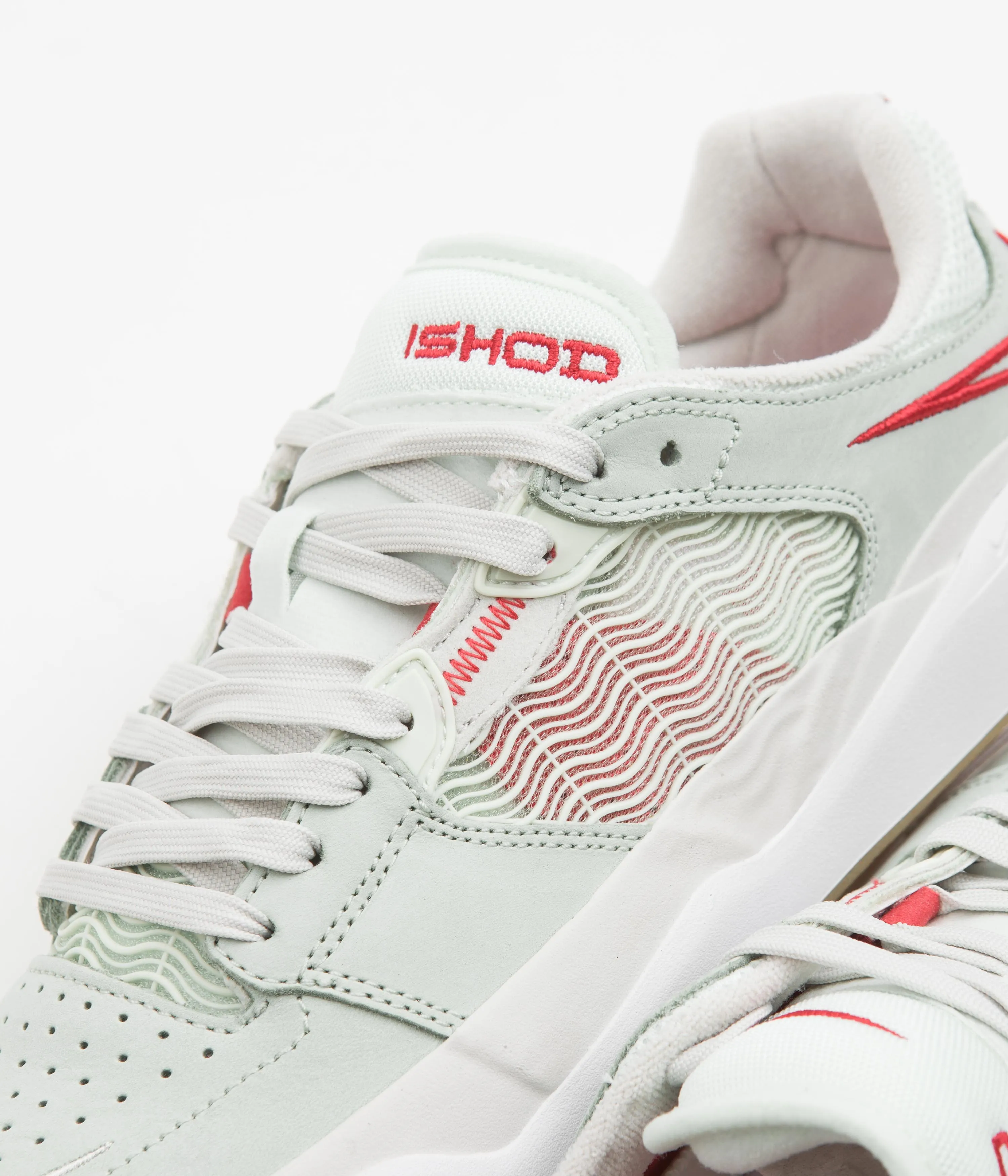 Nike SB Ishod Premium Shoes - Seafoam / University Red - Barely Green