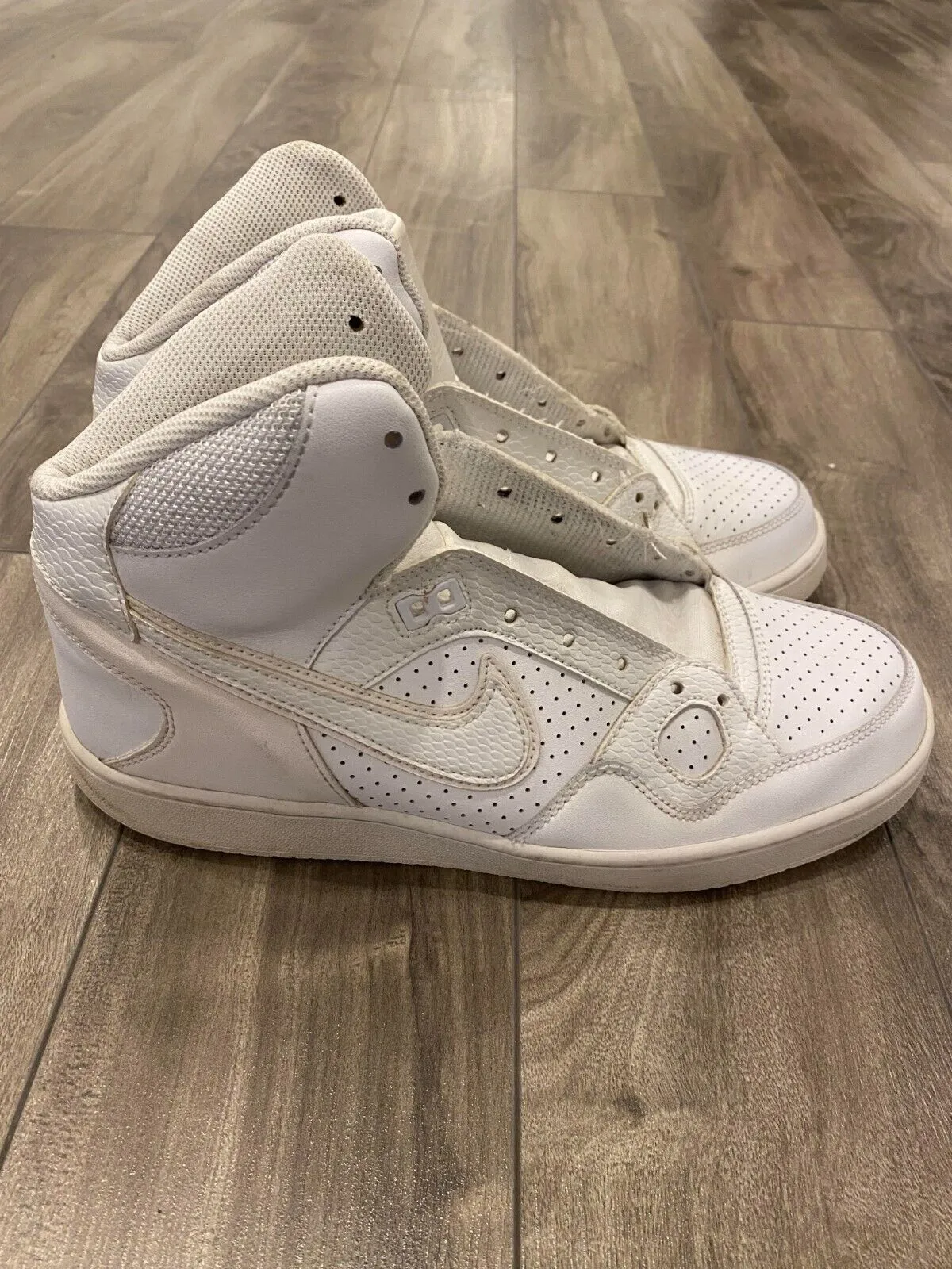 Nike Son Of Force Mid Shoes Womens Size 10 Triple White Sneaker 616303-115