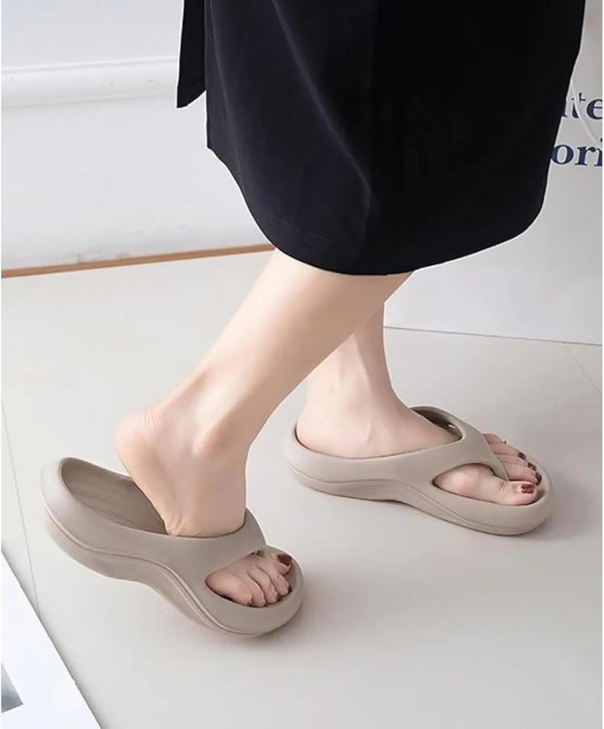 Pillow Arch Support Flip Flops, Sandals for Women,Lightweight Cushioned Shock-Absorbing Flip Flops with Arch Support,Summer Beach Shoes, Non-Slip Walking Sandals