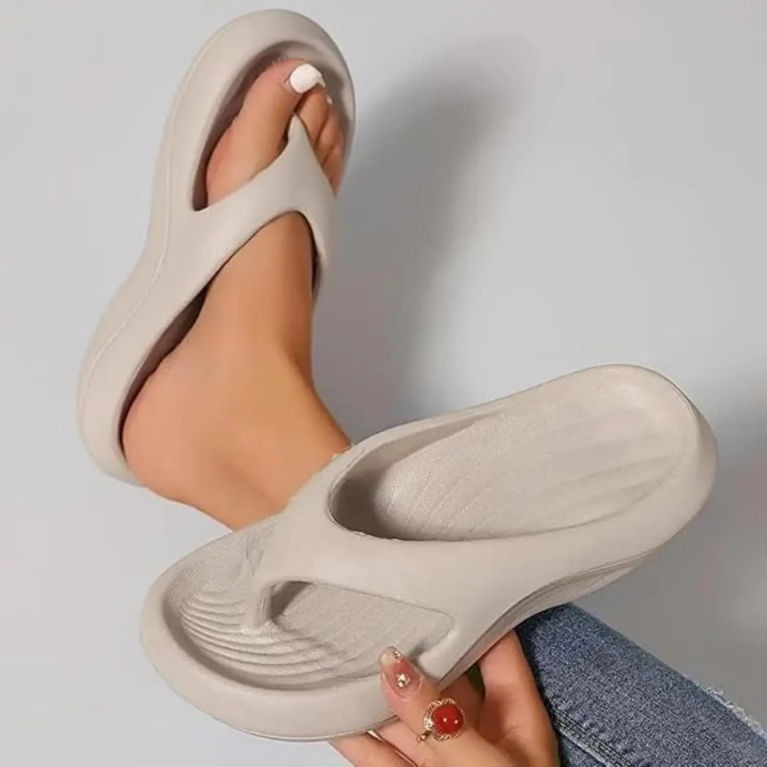 Pillow Arch Support Flip Flops, Sandals for Women,Lightweight Cushioned Shock-Absorbing Flip Flops with Arch Support,Summer Beach Shoes, Non-Slip Walking Sandals