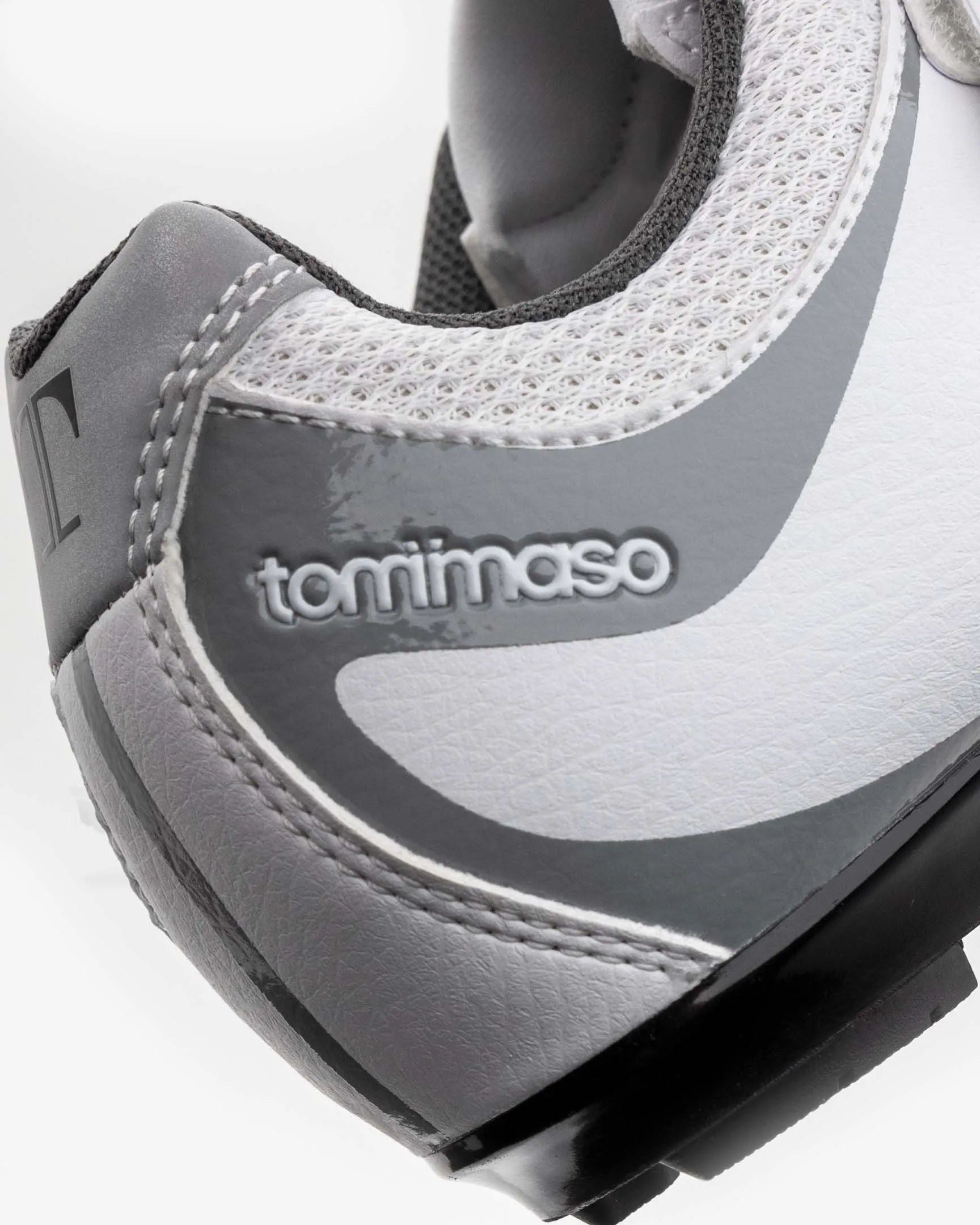 Pista 100 - white DEMO