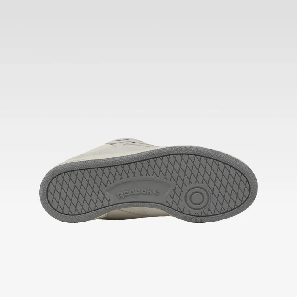 Reebok Footwear Women Club C Bulc Shoes CHALK/ALABAS/PUGRY5