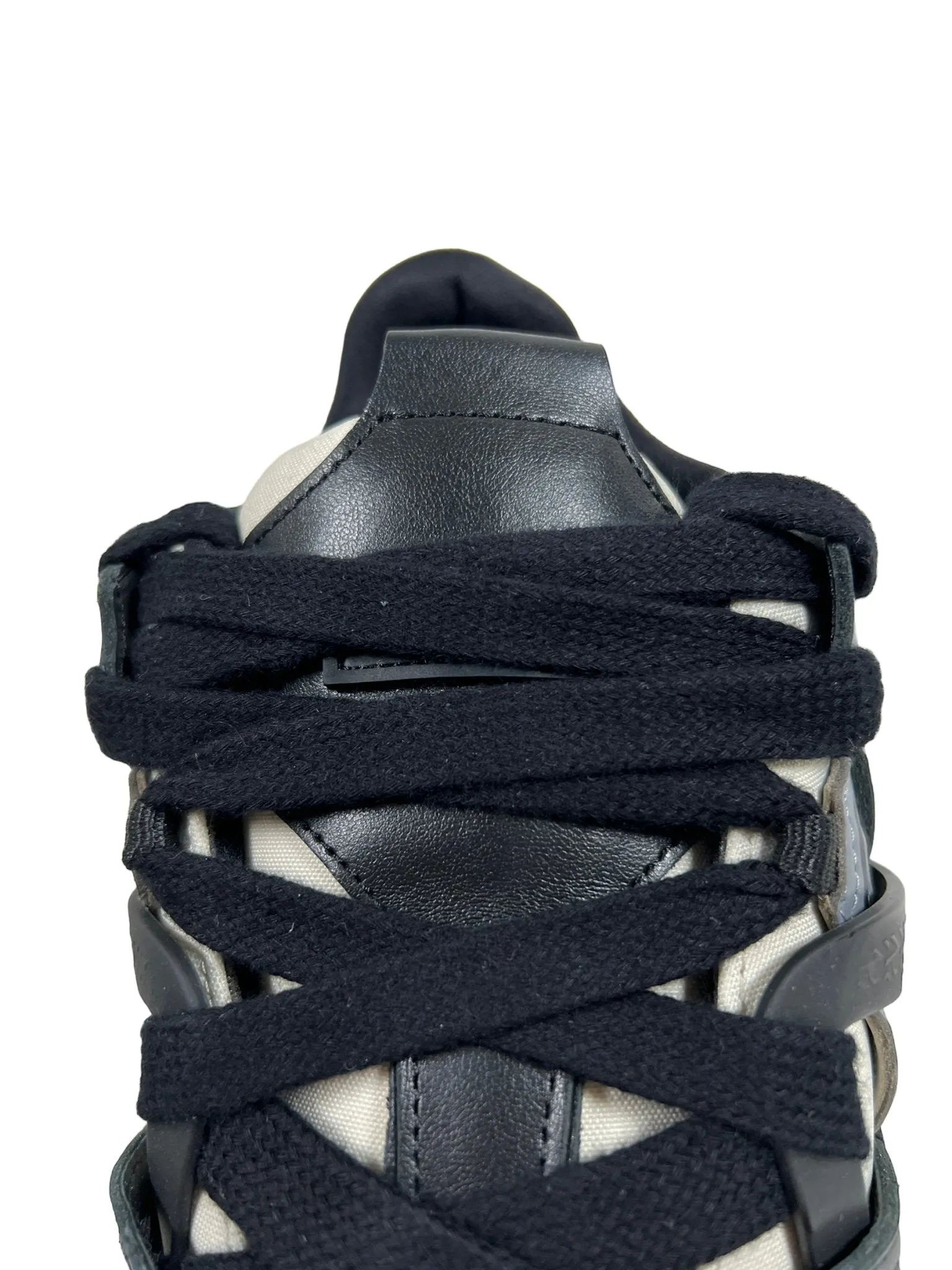 Represent M12068-37 Bully Leather Black