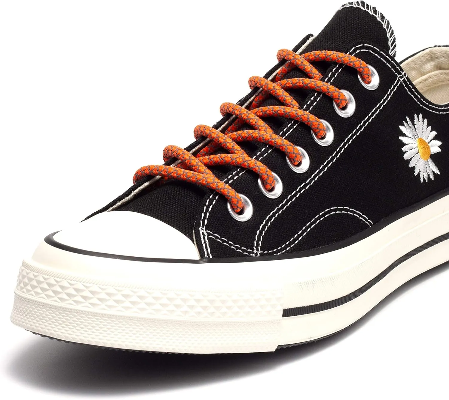 Shoemate Stylish Reflective Round Shoelaces for Sneakers, Athletic Shoes and Running Shoes