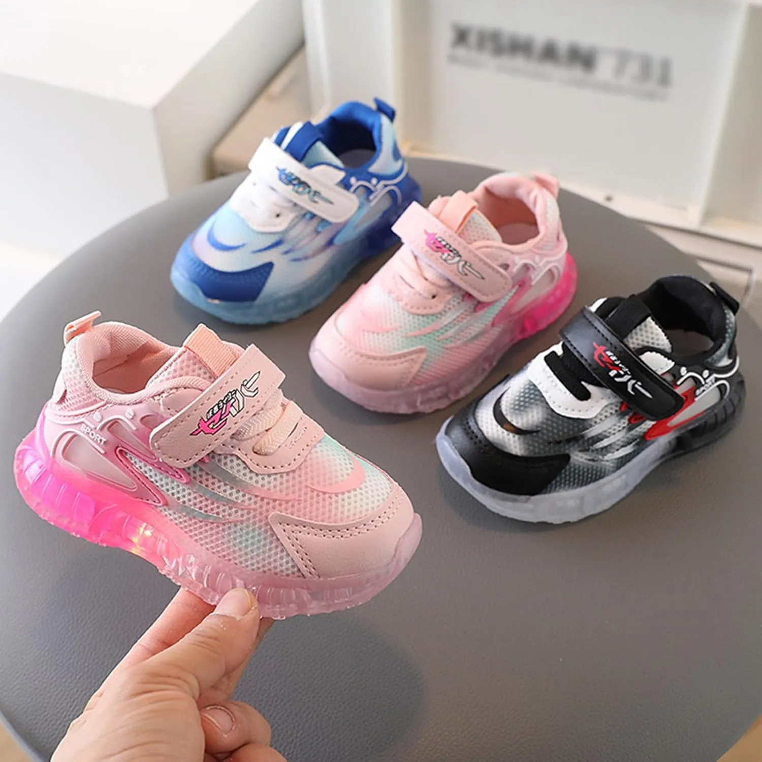 Sneakers for Girls Causal Fashion LED Flashing Running Shoes for Kids with Hook and Loop Breathable Walking Sneakers