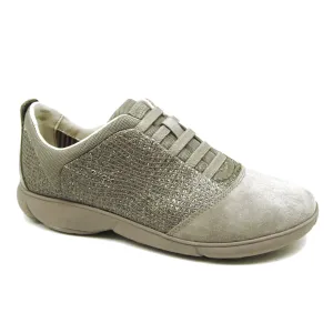 W Nebula Taupe