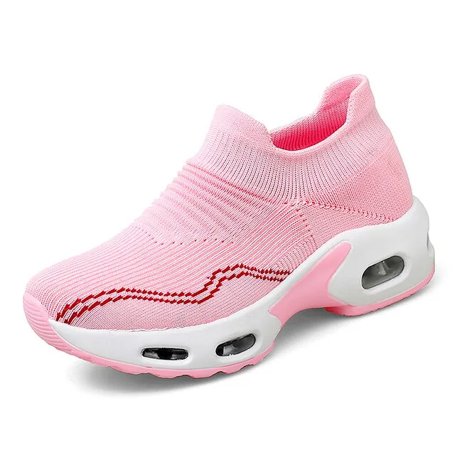Wade Women's Casual Slip-On Sneaker