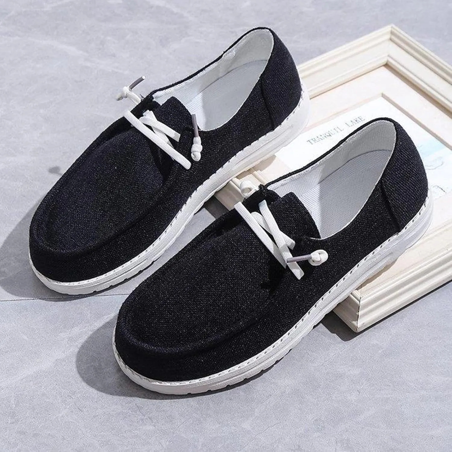 Womens Casual Sneakers Canvas Slip-On Christmas Print Comfort Casual Lace Up Low Cut Basketball Shoes for Women