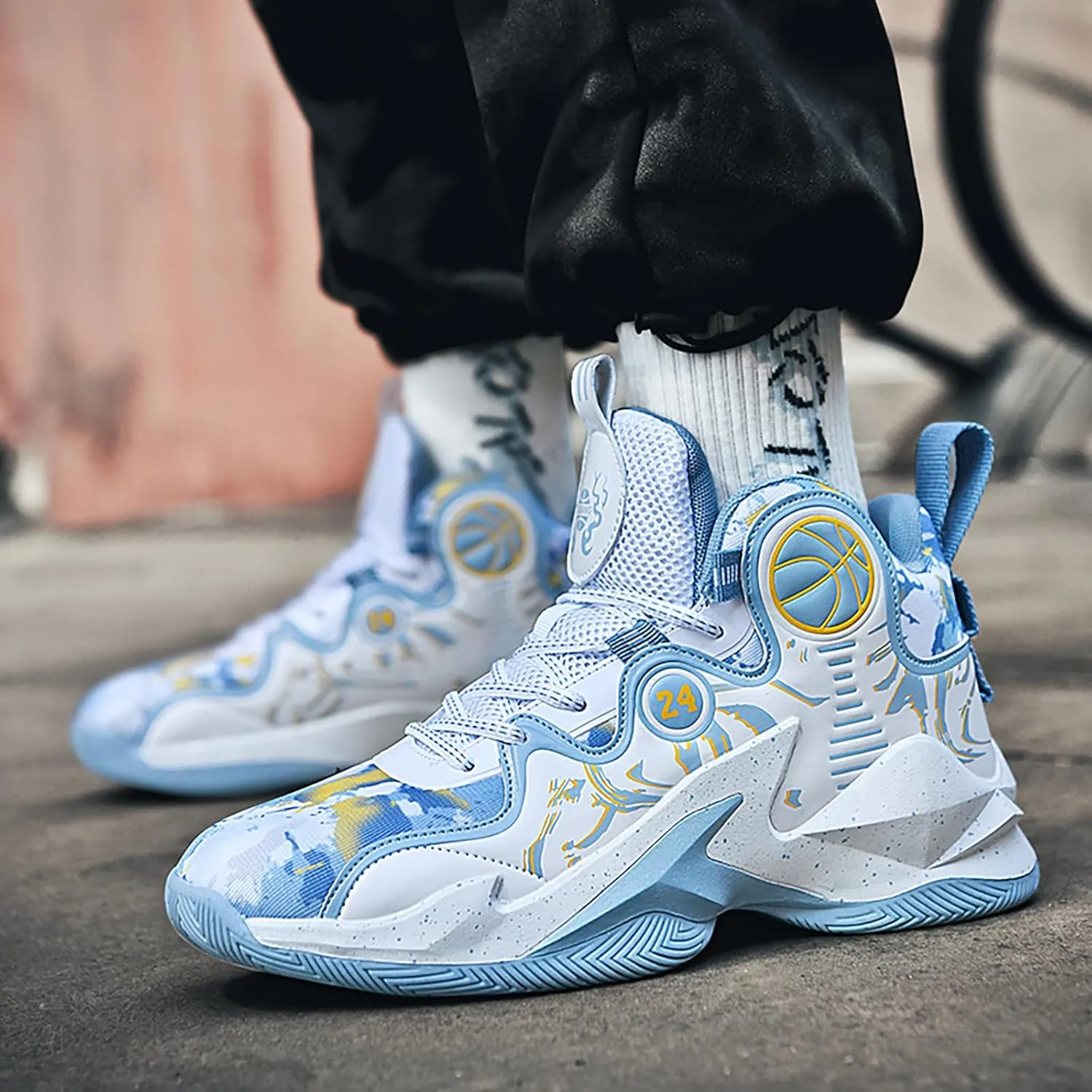 Women's Men's Basketball Shoes No-Slip Breathable Outdoor Shoes Fashion Graffiti Training Shoes