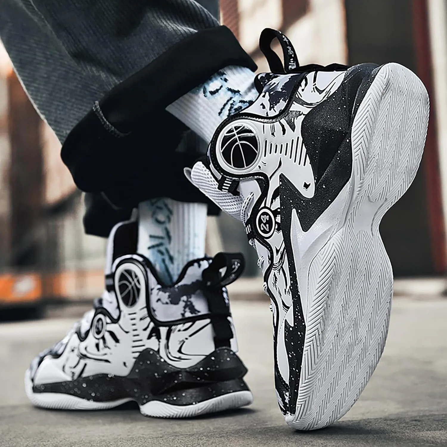 Women's Men's Basketball Shoes No-Slip Breathable Outdoor Shoes Fashion Graffiti Training Shoes