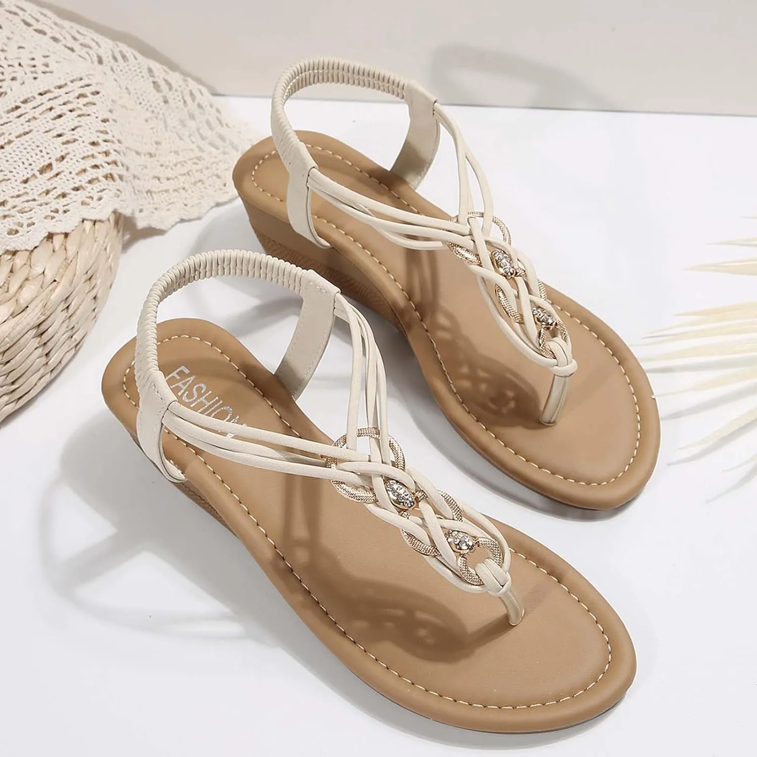 Women's Summer Casual Comfortable Mid Heel Sandals Slip On Flip Flops For Beach Vacation Walking Dating Work Pure Color Toe Post Design