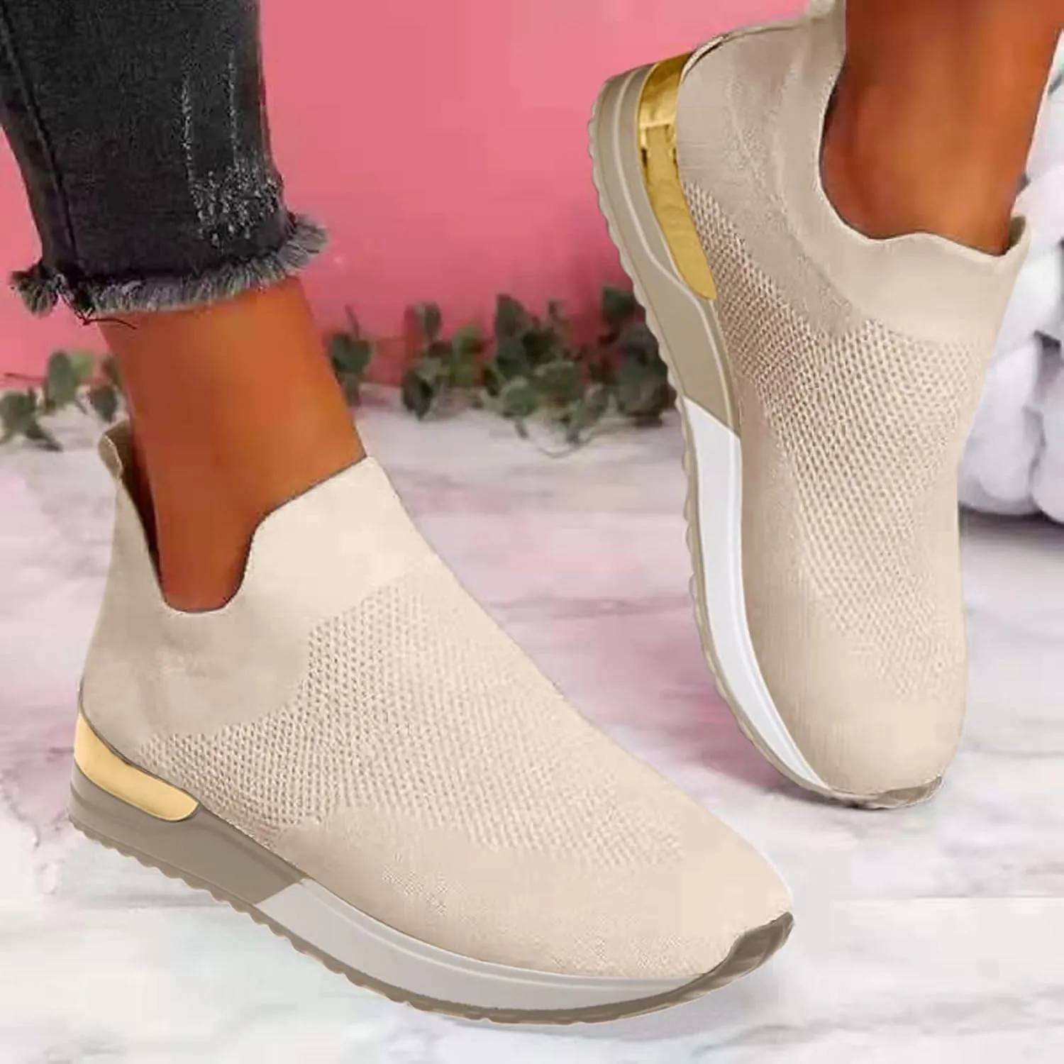 Women's Walking Shoes Ladies Fashion Solid Color Breathable Mesh Knitted Flat Casual Sports Shoes Sneakers Women